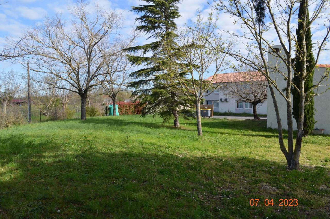 Greet Hotel Castres Saix Saix  Exterior photo