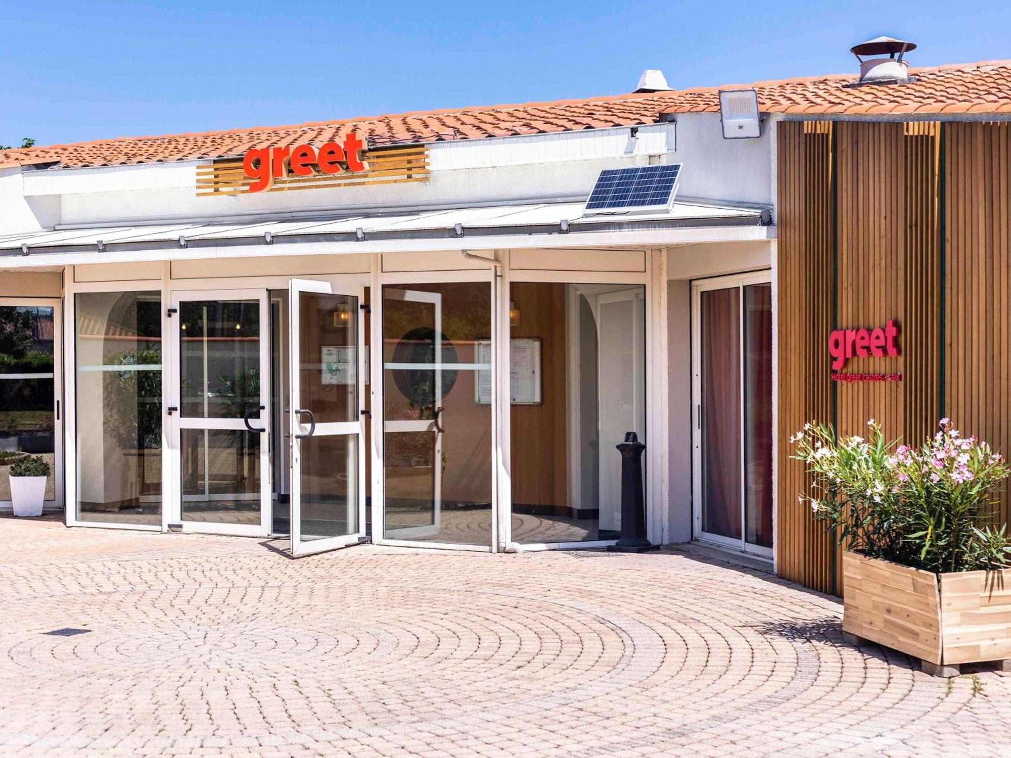 Greet Hotel Castres Saix Saix  Exterior photo