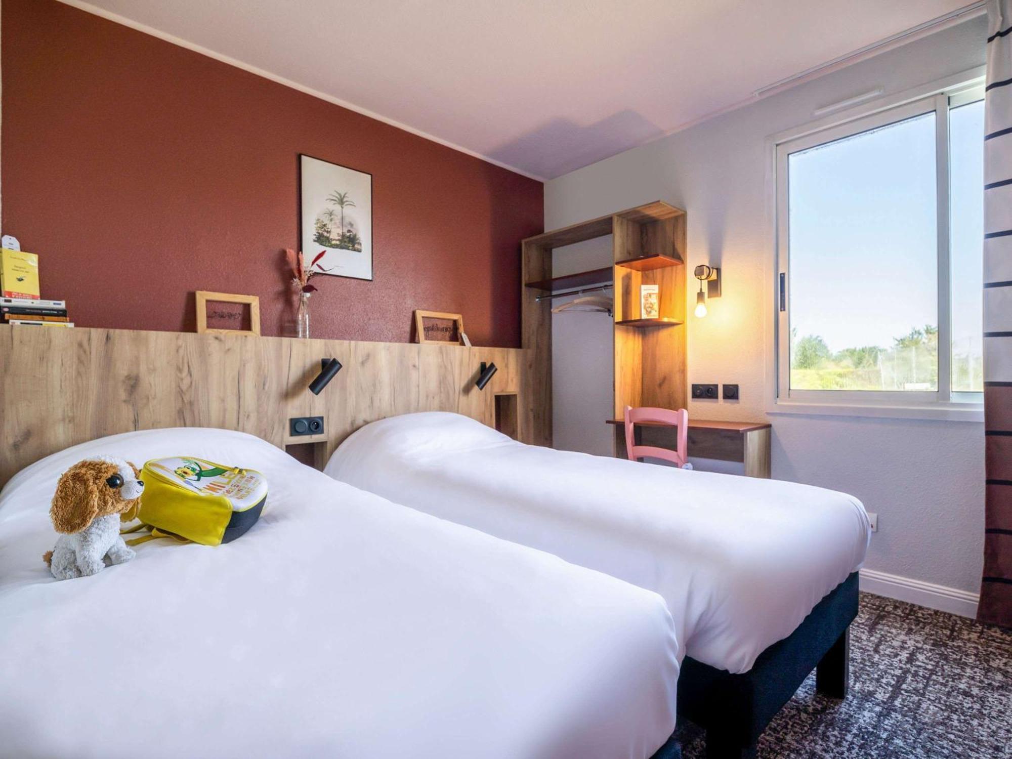 Greet Hotel Castres Saix Saix  Exterior photo
